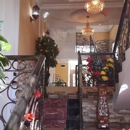 Edemi Hotel Kutaisi Exteriér fotografie