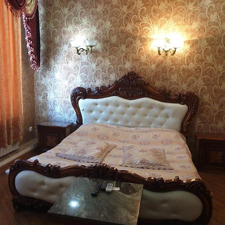 Edemi Hotel Kutaisi Exteriér fotografie